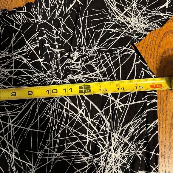 Diane von Furstenberg Adele Off-the-Shoulder Jumpsuit Sz 8 - Picture 14 of 16